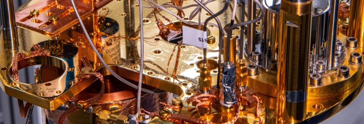 Integrated Hybrid Quantum Circuits – Barzanjeh group, University of Calgary